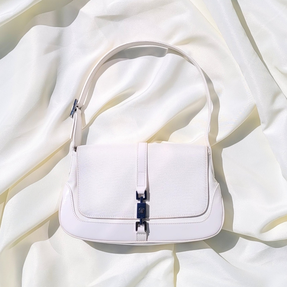 SOLD 🍦WHITE GUCCI JACKIE O FLAP SHOULDER BAG🍦